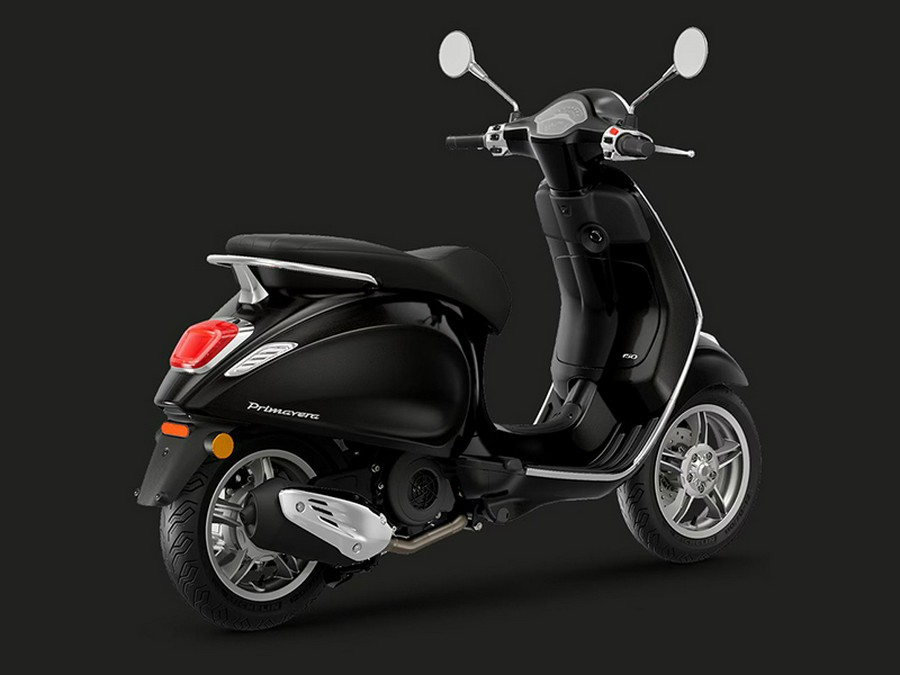 2025 Vespa Primavera 150