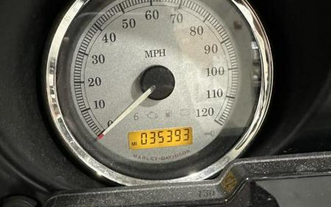 2010 Harley-Davidson® FLHX - Street Glide®