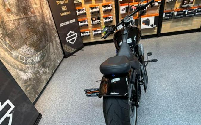2014 Harley-Davidson Breakout®