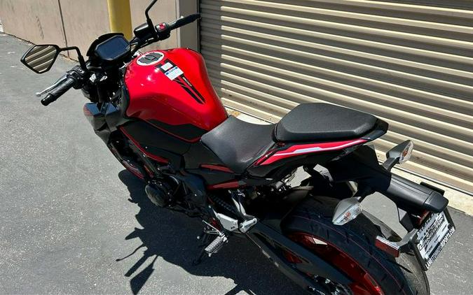 2024 Kawasaki Z900 ABS Candy Persimmon Red/Ebony