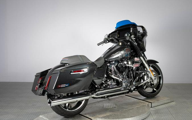 2026 Harley-Davidson Street Glide FLHX