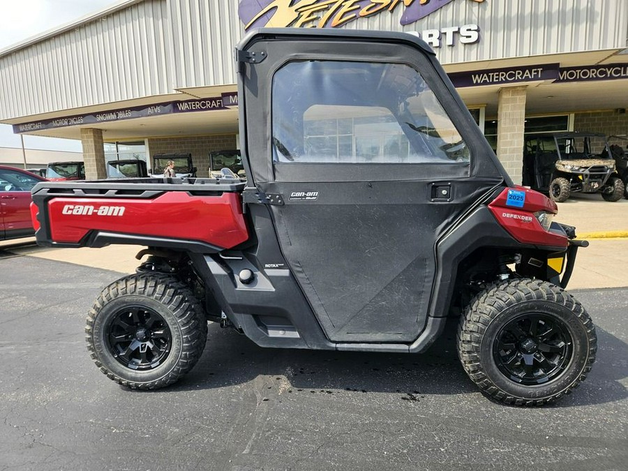 2019 Can-Am® Defender XT™ HD10