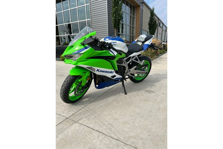 2024 Kawasaki Ninja® ZX™-4RR ABS 40th Ann.