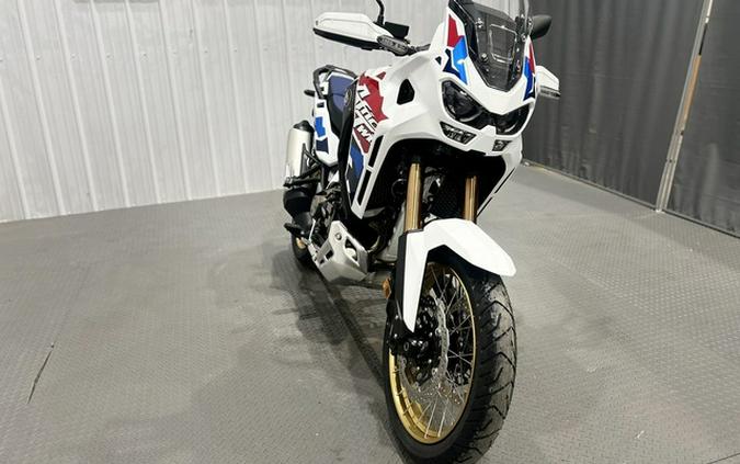 2025 Honda Africa Twin Adventure Sports ES DCT