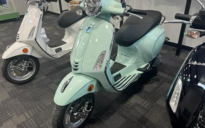 2025 Vespa Primavera 150