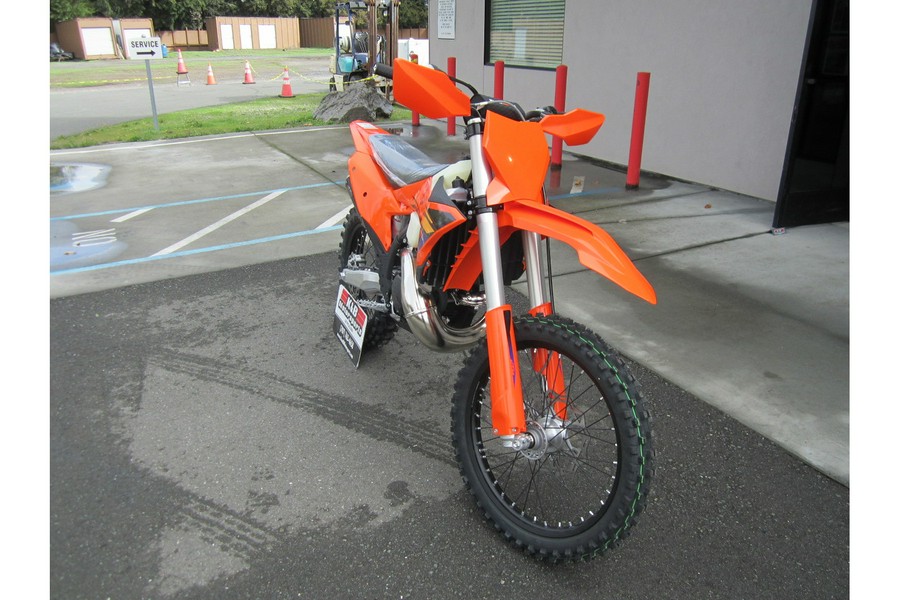 2026 KTM 250 XC