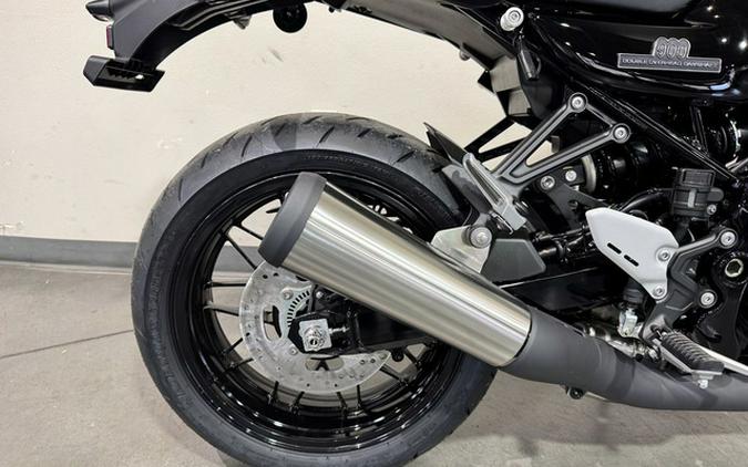 2026 Kawasaki Z900RS