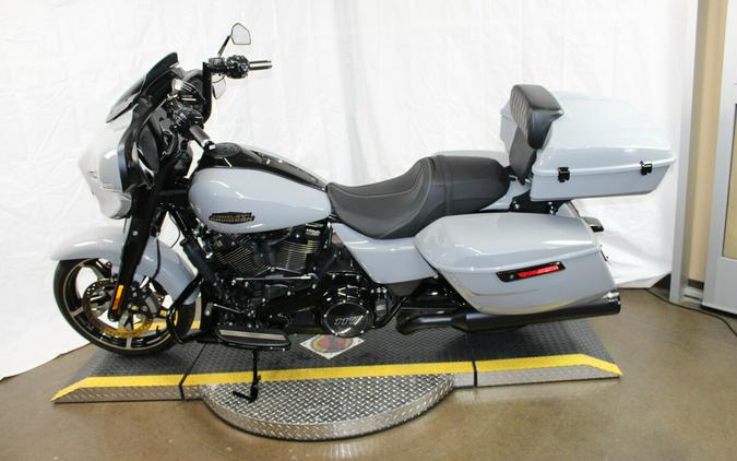 Harley-Davidson® Street Glide® 2024 FLHX 633563T BILLIARD GRAY