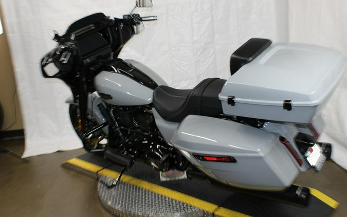 Harley-Davidson® Street Glide® 2024 FLHX 633563T BILLIARD GRAY