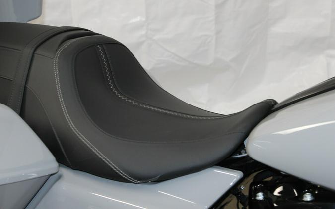 Harley-Davidson® Street Glide® 2024 FLHX 633563T BILLIARD GRAY