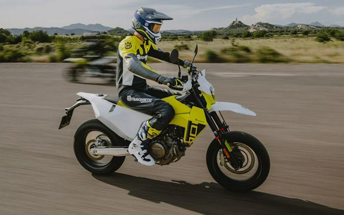 2026 Husqvarna 701 Supermoto
