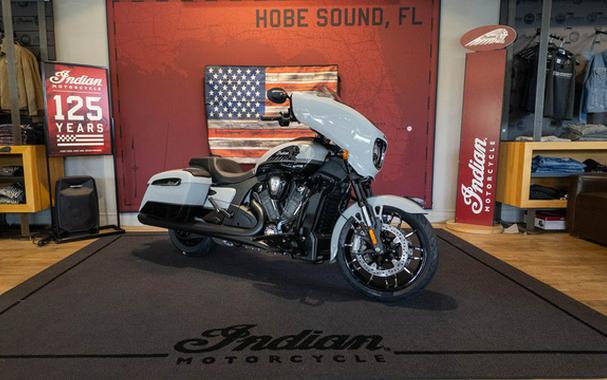 2026 Indian Chieftain PowerPlus Dark Horse 112 w/PowerBand Chalk with Black Metallic