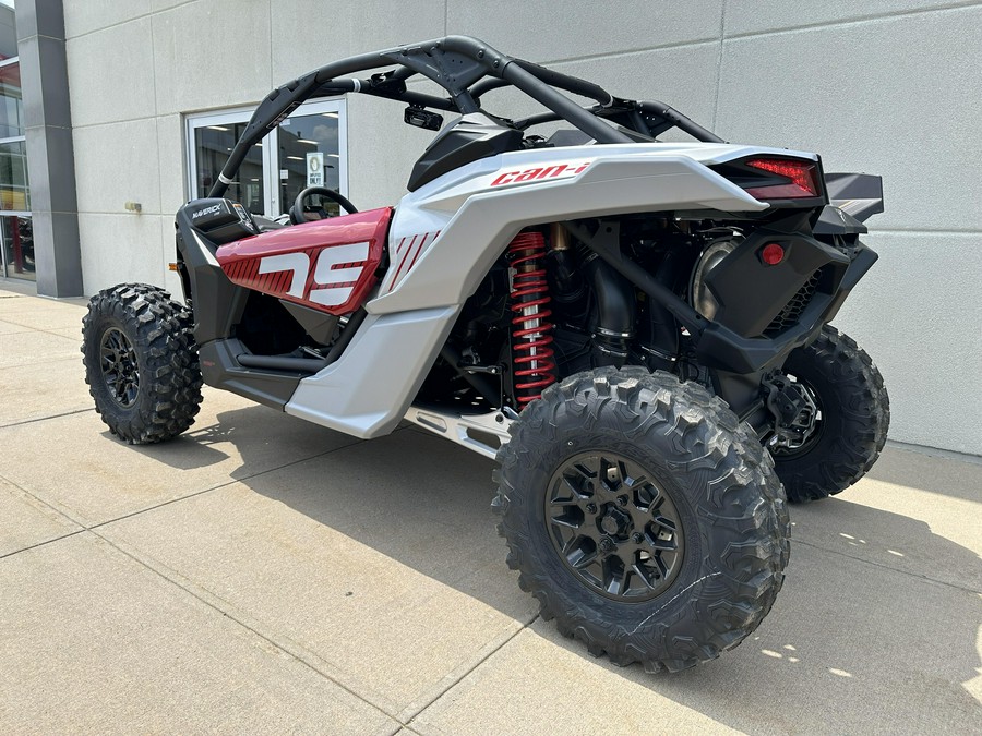 2025 Can-Am MAVERICK X3 X DS TURBO RR SMARTSHOX