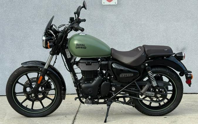 2024 Royal Enfield Meteor 350 Fireball Matte Green