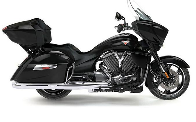 2016 Victory Motorcycles Cross Country Tour Gloss Black