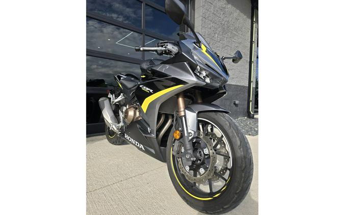 2022 CBR500R ABS - Honda