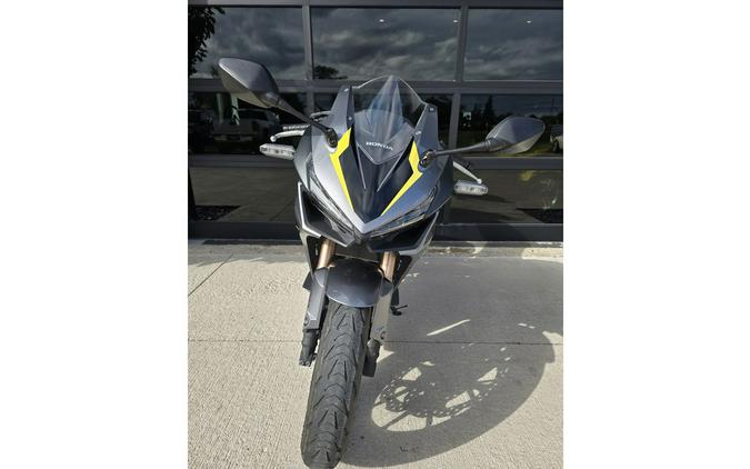 2022 CBR500R ABS - Honda