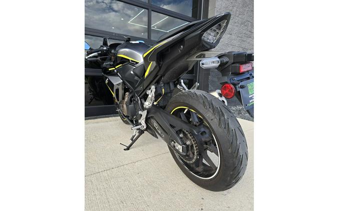 2022 CBR500R ABS - Honda