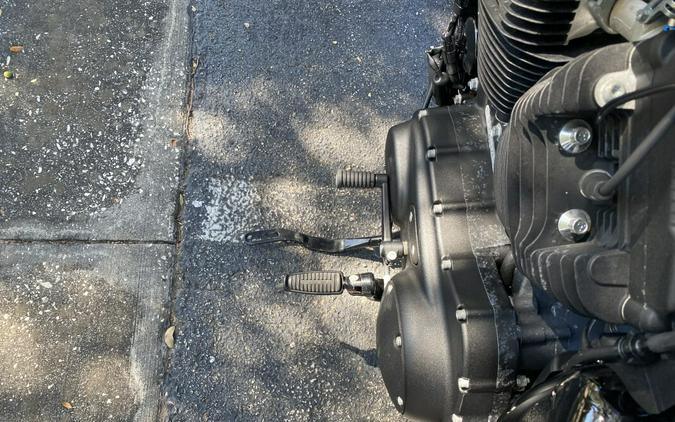 2021 Harley-Davidson® Iron 1200™