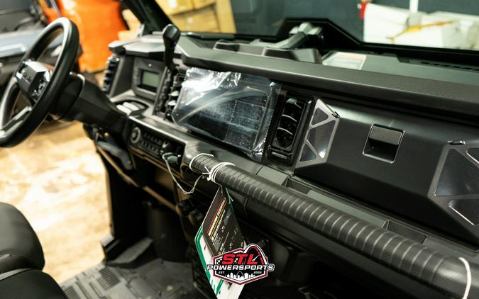 2026 Can-Am Defender MAX Limited HD11