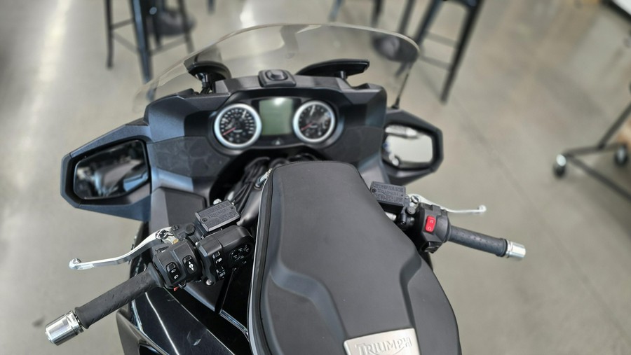2016 Triumph TROPHY SE