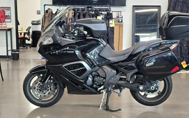 2016 Triumph TROPHY SE