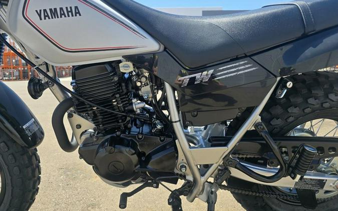 2027 Yamaha TW 200