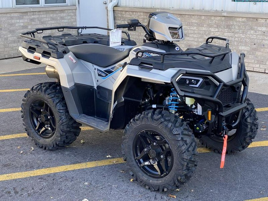 First Look: 2022 Polaris Sportsman 570 Ride Command Edition