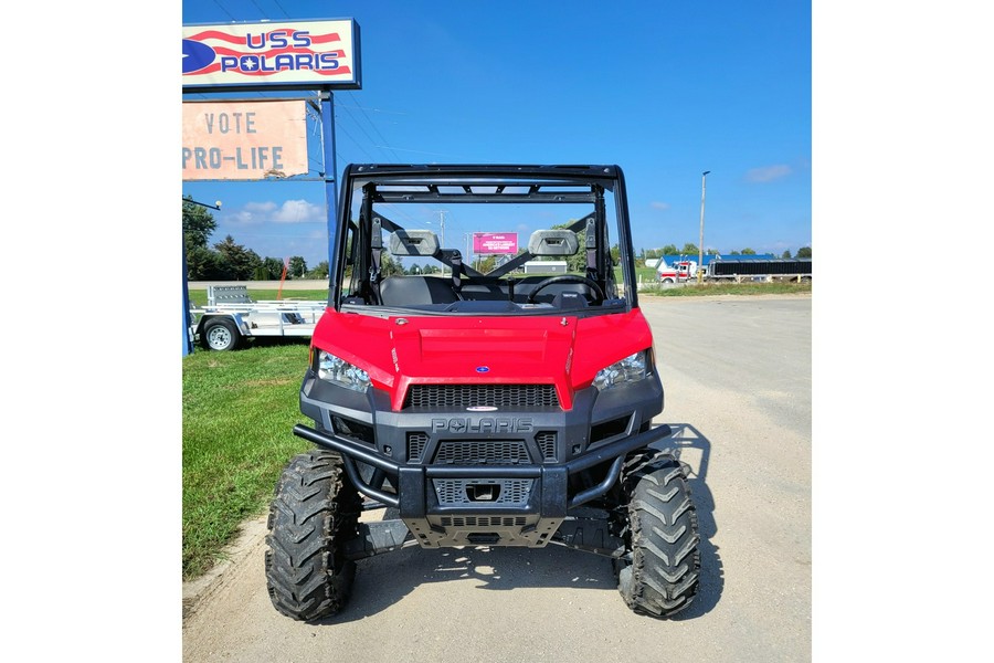 2018 Polaris Industries RANGER XP® 900 EPS - Solar Red