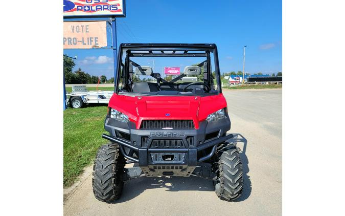 2018 Polaris Industries RANGER XP® 900 EPS - Solar Red