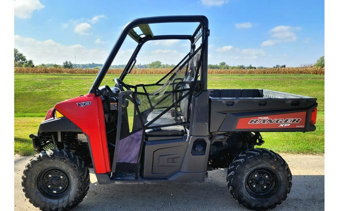 2018 Polaris Industries RANGER XP® 900 EPS - Solar Red