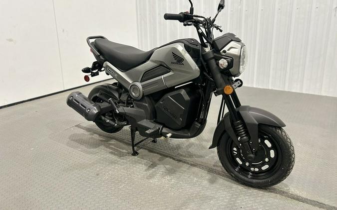 2025 Honda Navi Arctic Silver Metallic