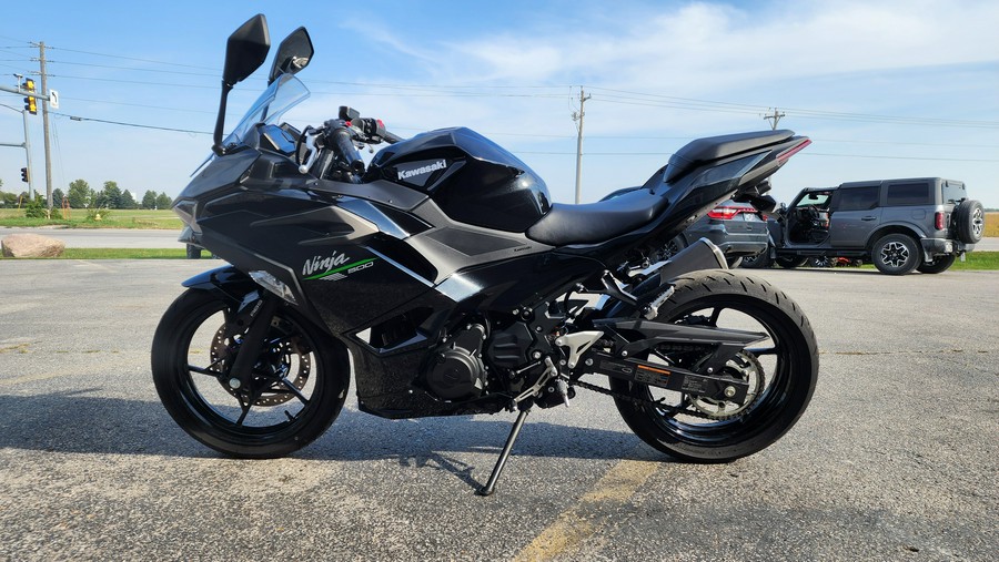 2024 Kawasaki Ninja 500 ABS