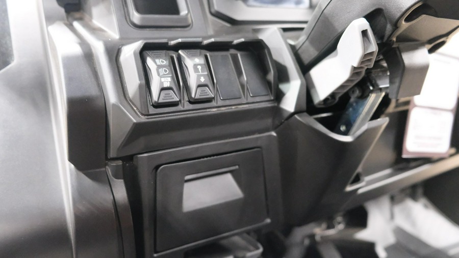 2026 CAN-AM DEFENDER MAX LONE STAR HD11