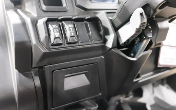 2026 CAN-AM DEFENDER MAX LONE STAR HD11