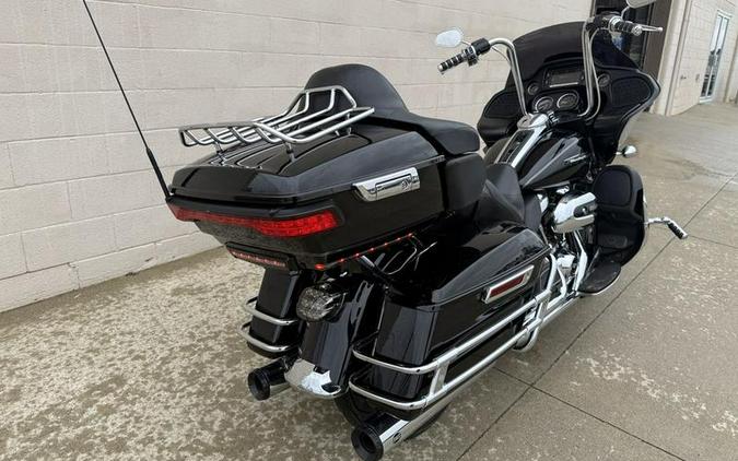 2017 Harley-Davidson® FLTRU - Road Glide® Ultra