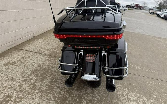 2017 Harley-Davidson® FLTRU - Road Glide® Ultra