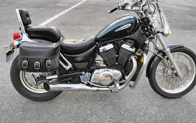 2001 Suzuki Intruder 800