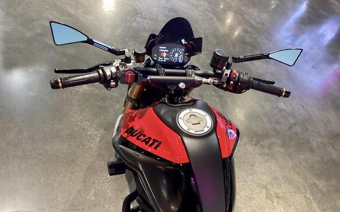 2023 Ducati Monster SP