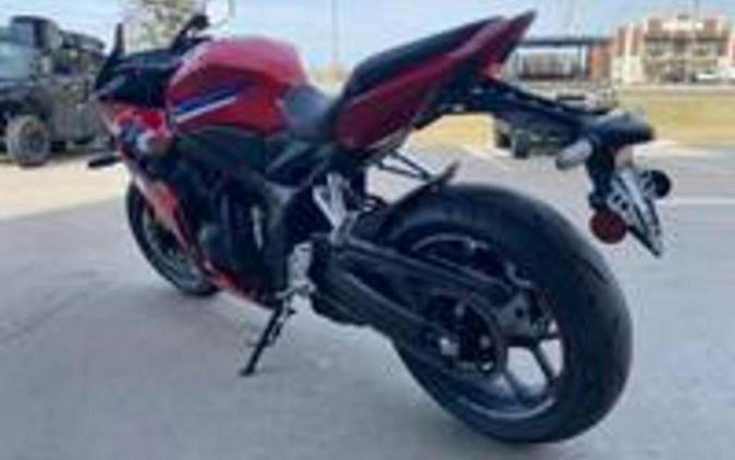 2026 Honda CBR650RACT