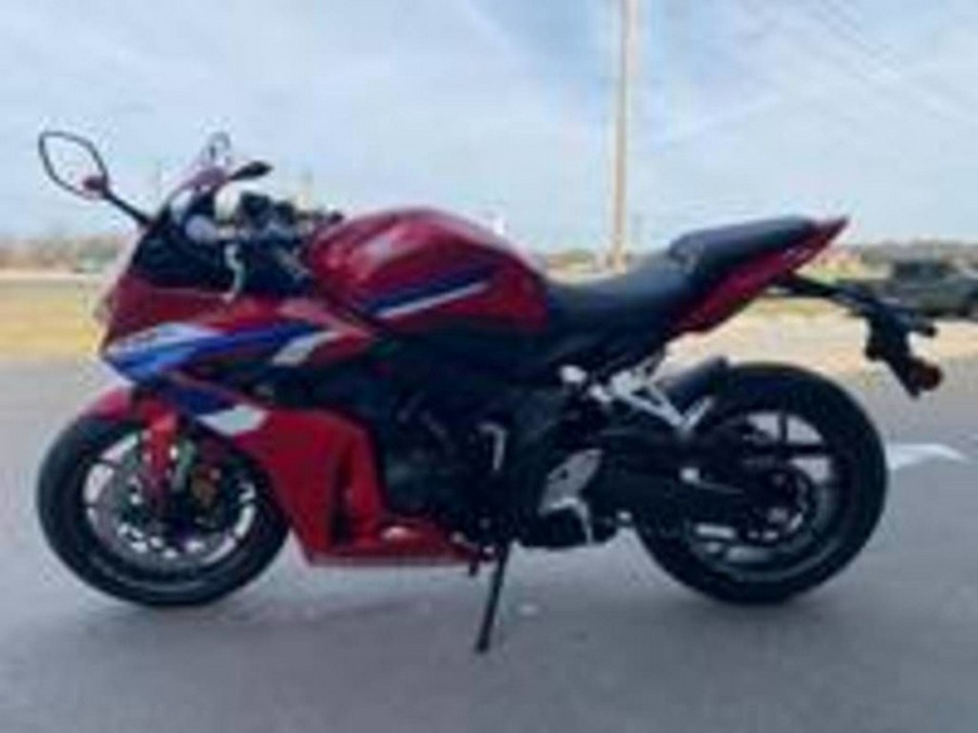 2026 Honda CBR650RACT