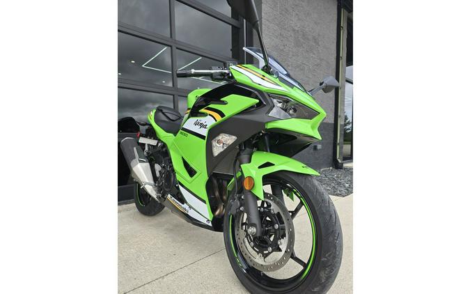2025 NINJA 500 KRT Edition - Kawasaki