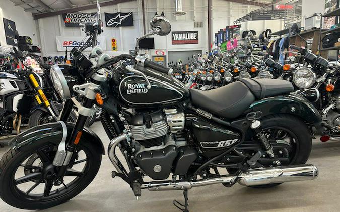 2024 Royal Enfield Super Meteor 650 Astral Green