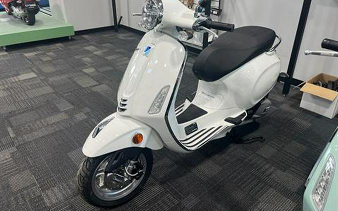 2025 Vespa Primavera 150