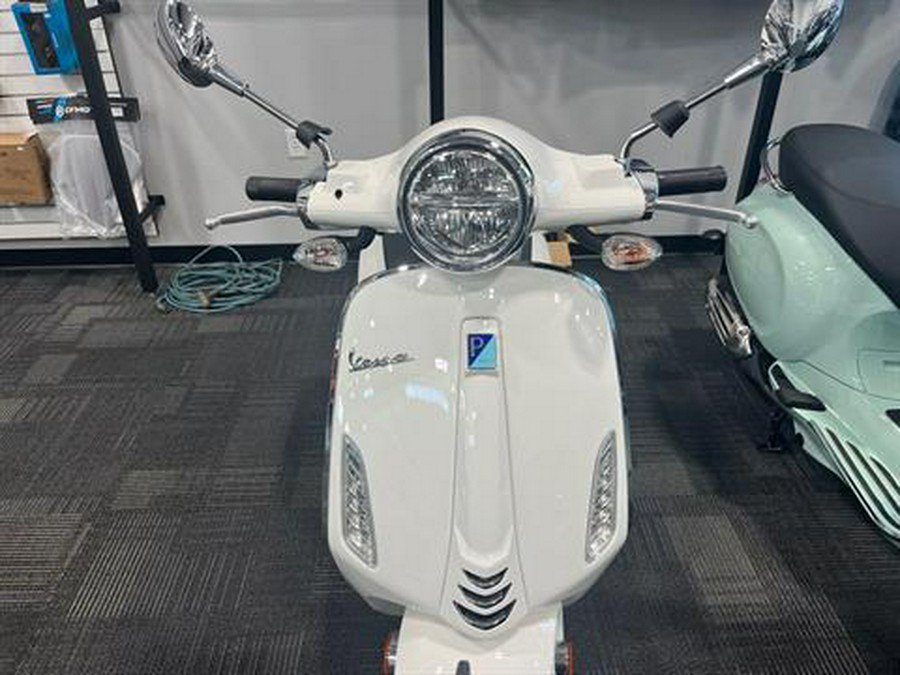 2025 Vespa Primavera 150