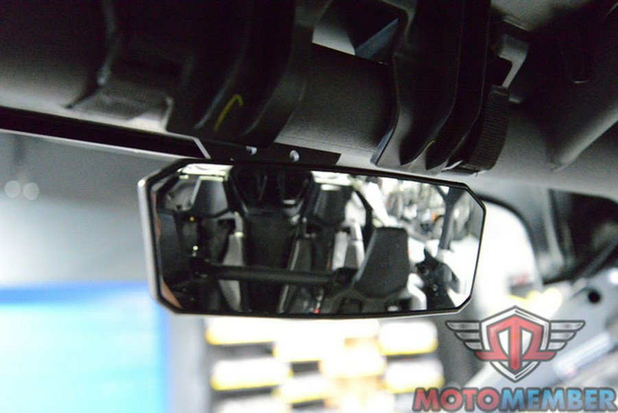 2025 Can-Am Maverick R Max X Legion Red