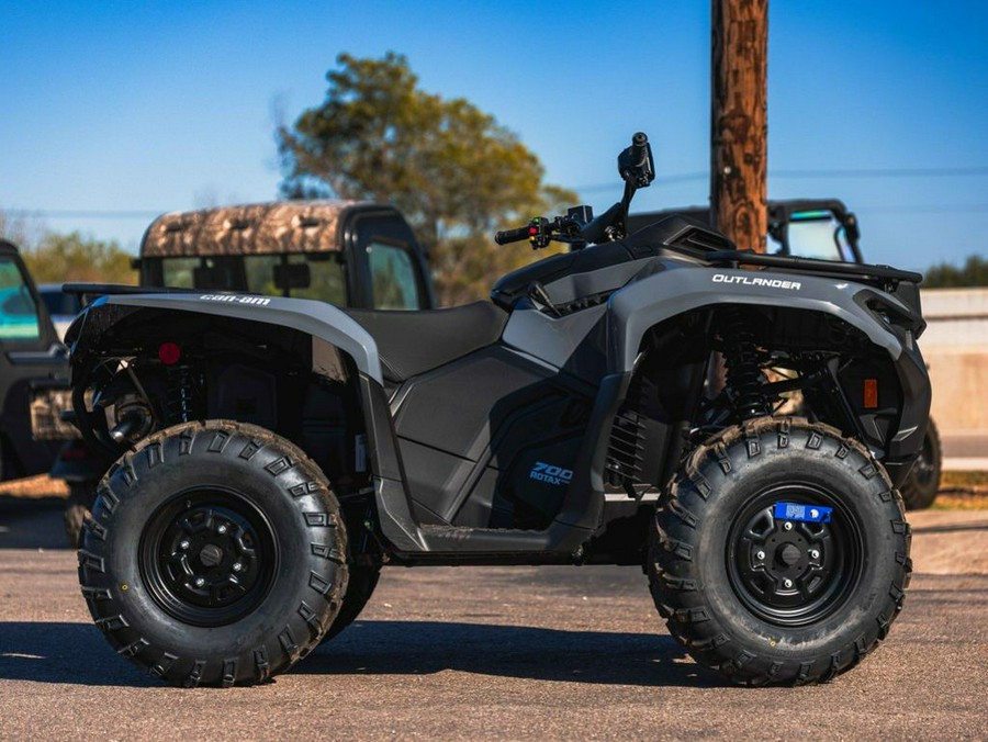 2026 Can-Am Outlander DPS 700