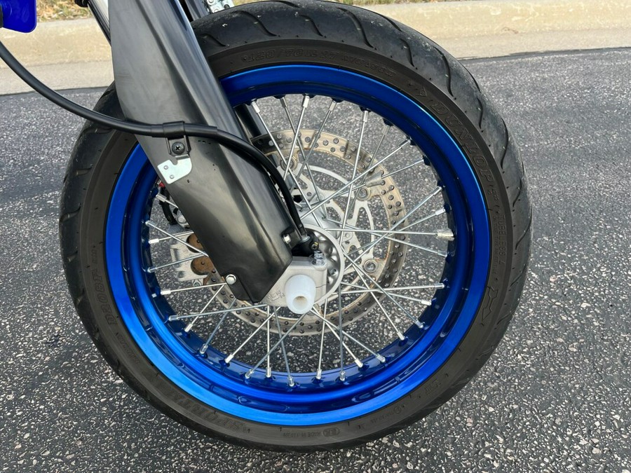 2024 Suzuki DR-Z400SM