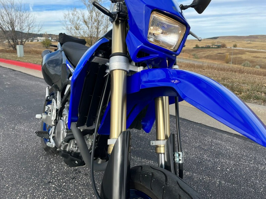 2024 Suzuki DR-Z400SM