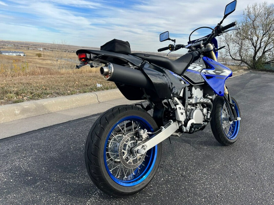 2024 Suzuki DR-Z400SM
